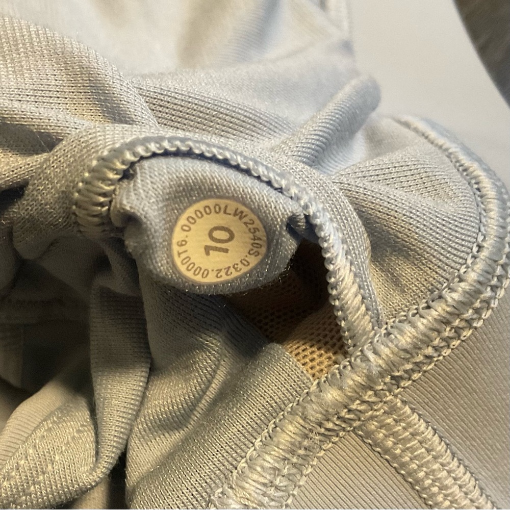 Lululemon Energy Bra Blue Linen Size 10 - Picture 7 of 9